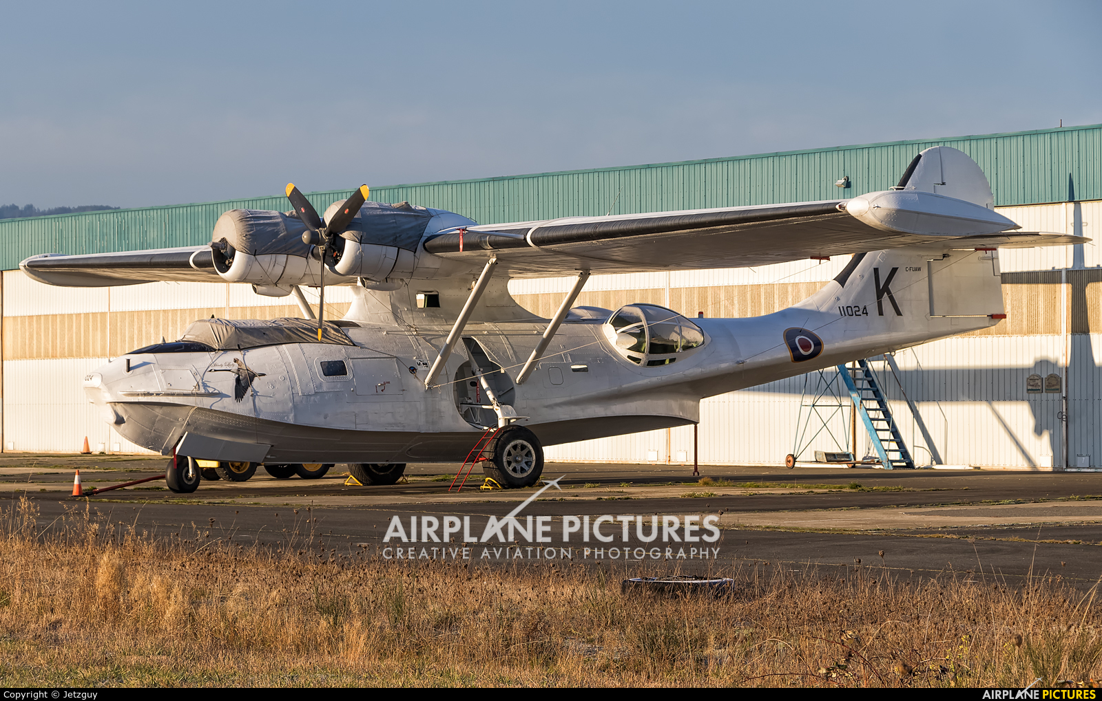 Private C-FUAW aircraft at Victoria, BC