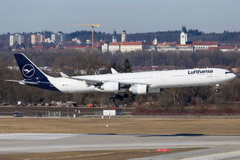 D-AIHI - Lufthansa Airbus A340-600