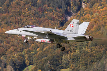 J-5016 - Switzerland - Air Force McDonnell Douglas F/A-18C Hornet