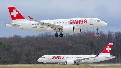 HB-JBC - Swiss Bombardier CS100