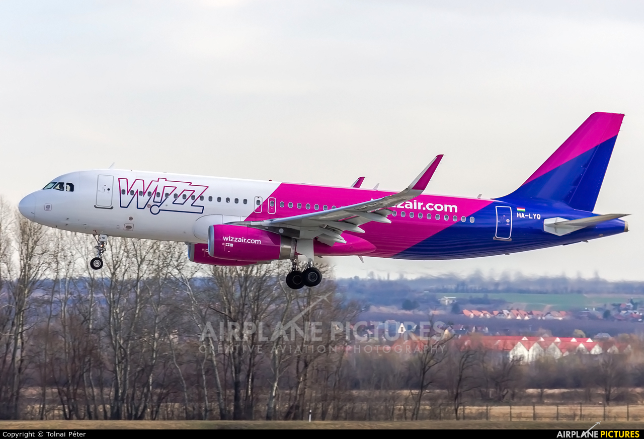 Wizz Air HA-LYQ aircraft at Budapest Ferenc Liszt International Airport