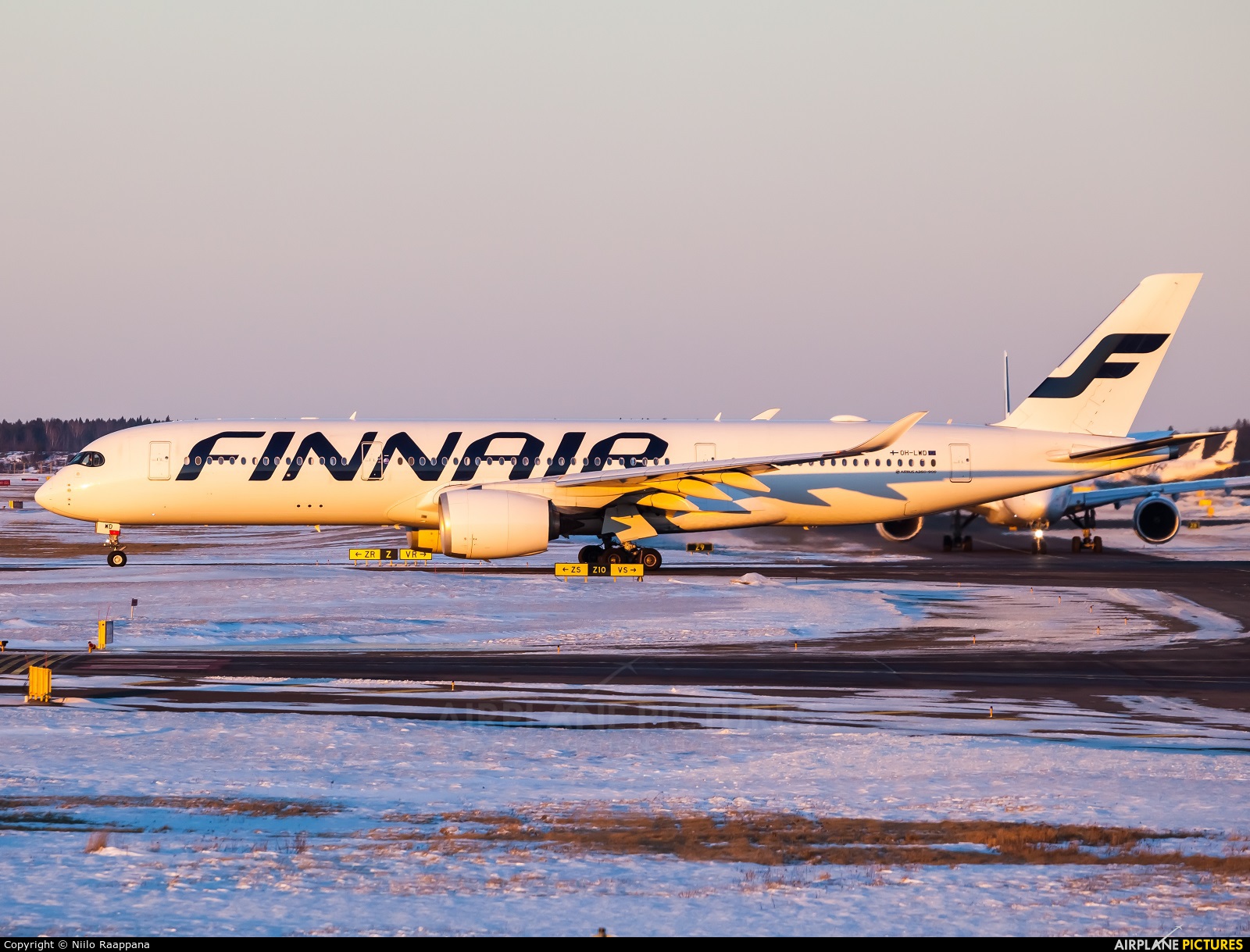 Finnair OH-LWD aircraft at Helsinki - Vantaa