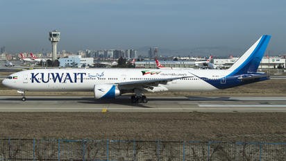 9K-AOJ - Kuwait Airways Boeing 777-300ER