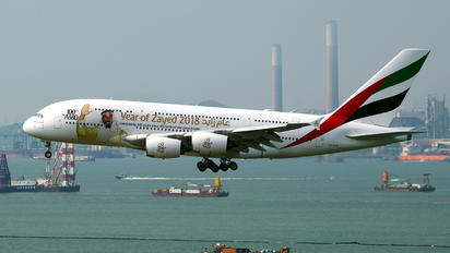 A6-EUV - Emirates Airlines Airbus A380
