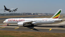 Ethiopian Airlines ET-AUO image