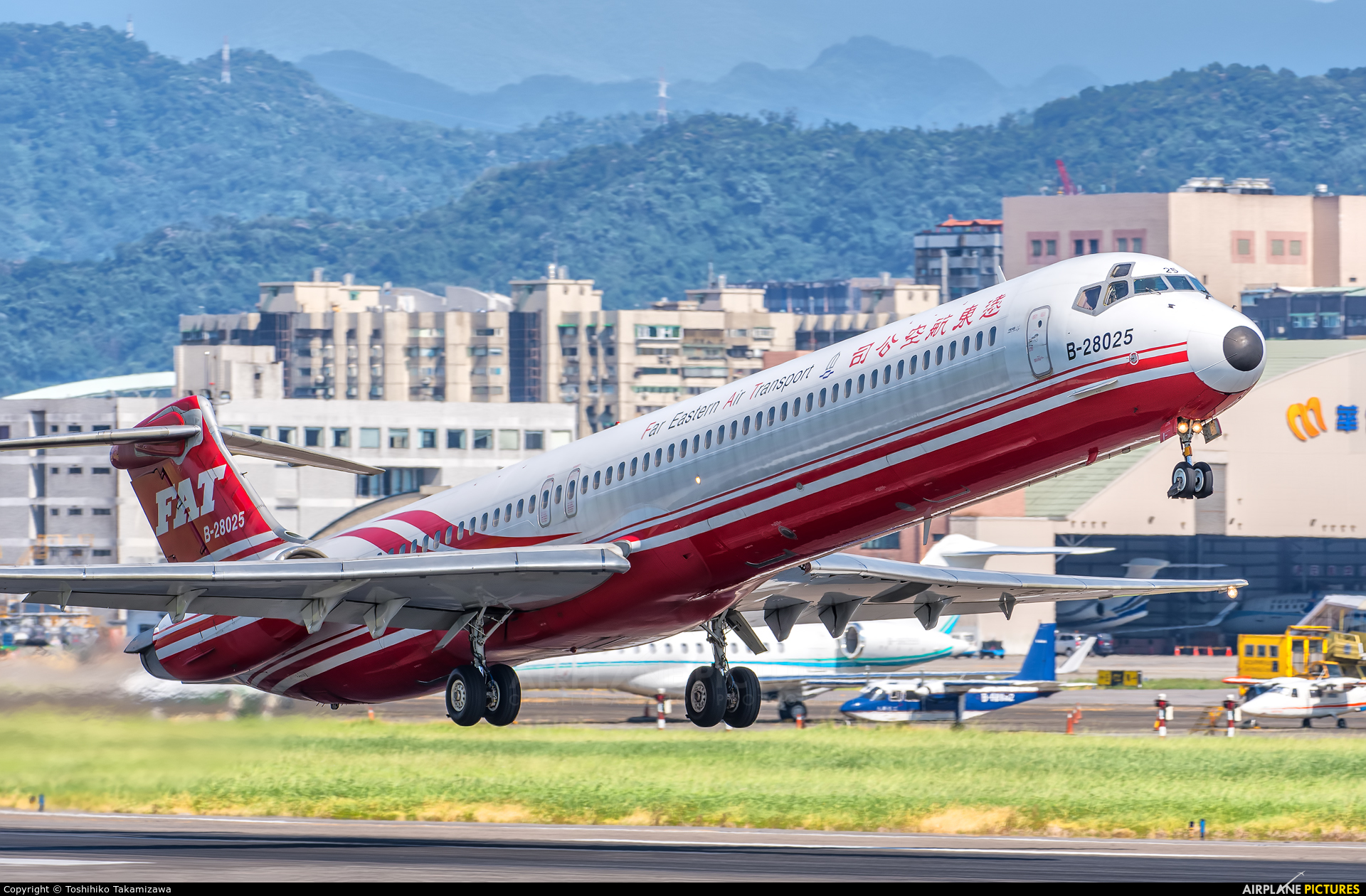 Far Eastern Air Transport B-28025 aircraft at Taipei Sung Shan/Songshan Airport