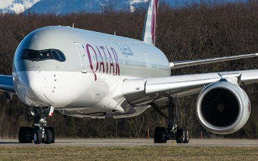 A7-ALF - Qatar Airways Airbus A350-900