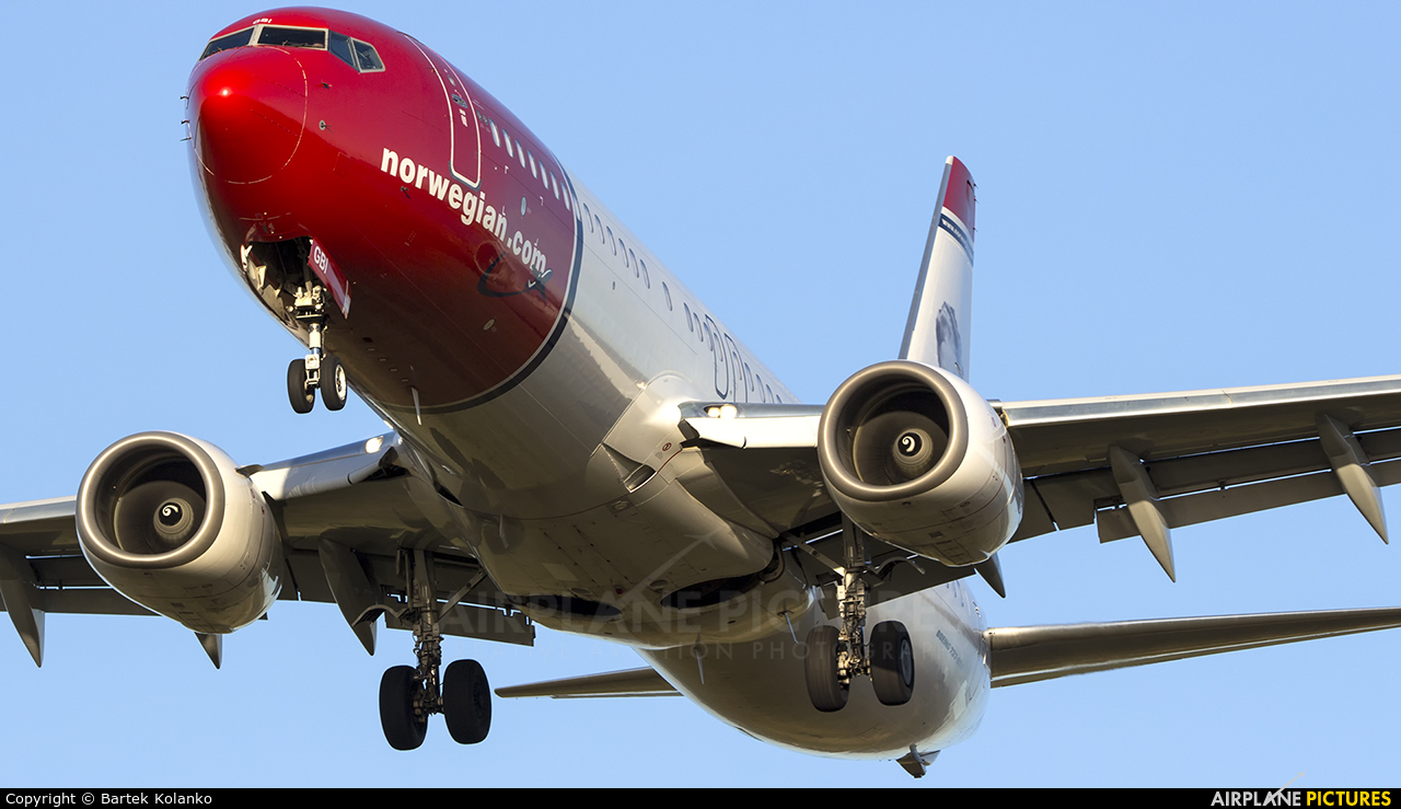 Norwegian Air International EI-GBI aircraft at Aalborg