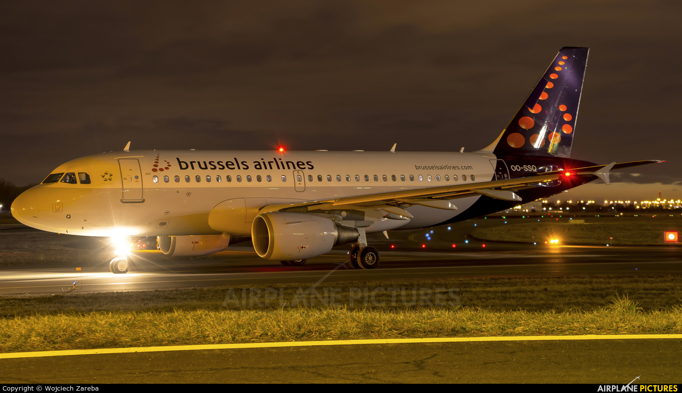 Brussels Airlines OO-SSQ aircraft at Warsaw - Frederic Chopin