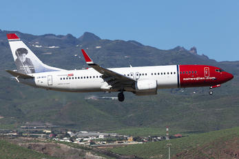 LN-NIC - Norwegian Air Shuttle Boeing 737-800