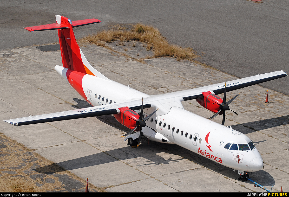 Avianca HR-AYM aircraft at Guatemala - La Aurora