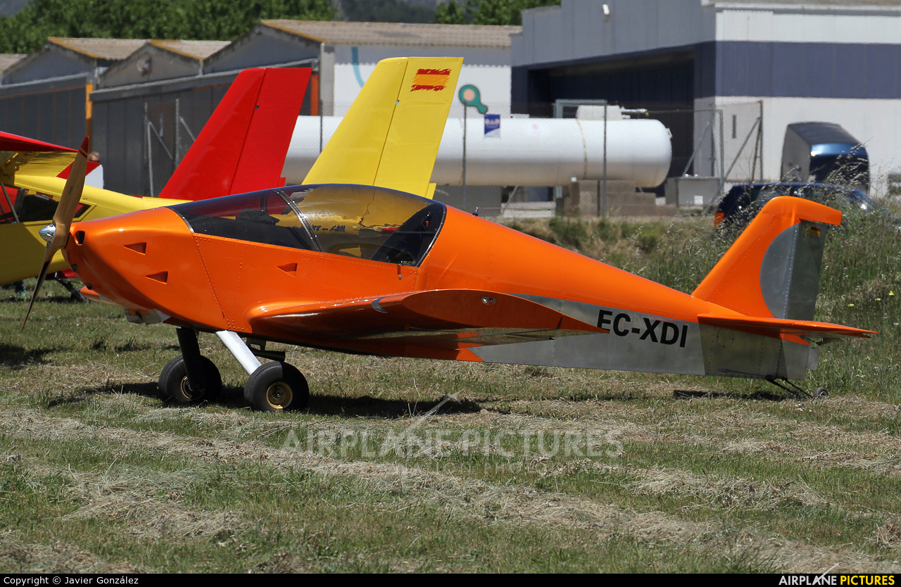 Private EC-XDI aircraft at Igualada - Odena