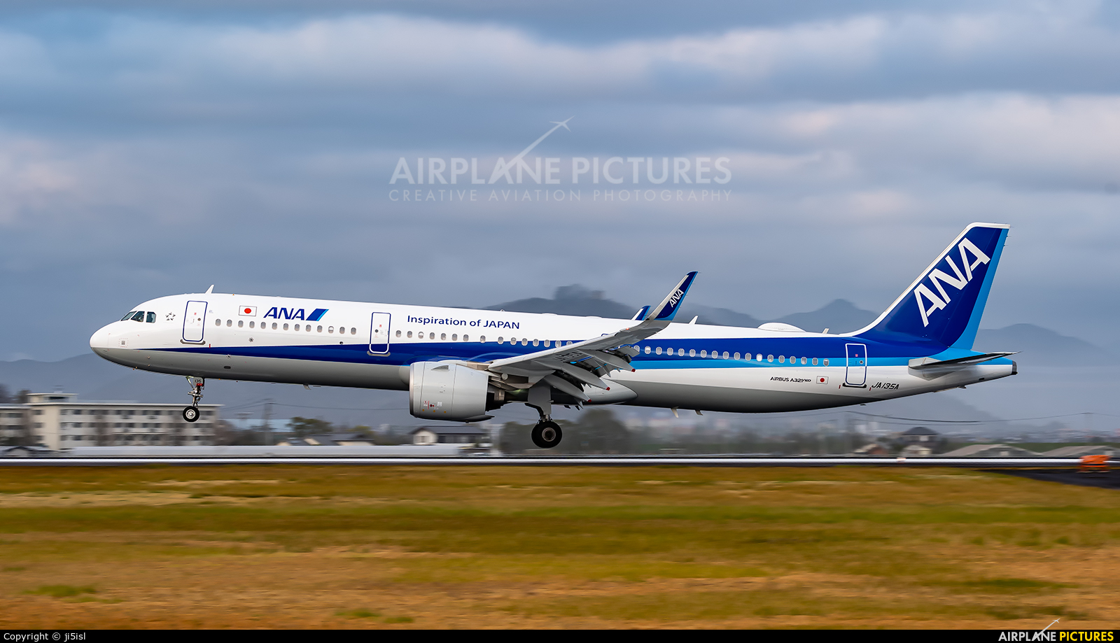 Ja135a Ana All Nippon Airways Airbus A321 Neo At Kōchi Photo Id Airplane Pictures Net