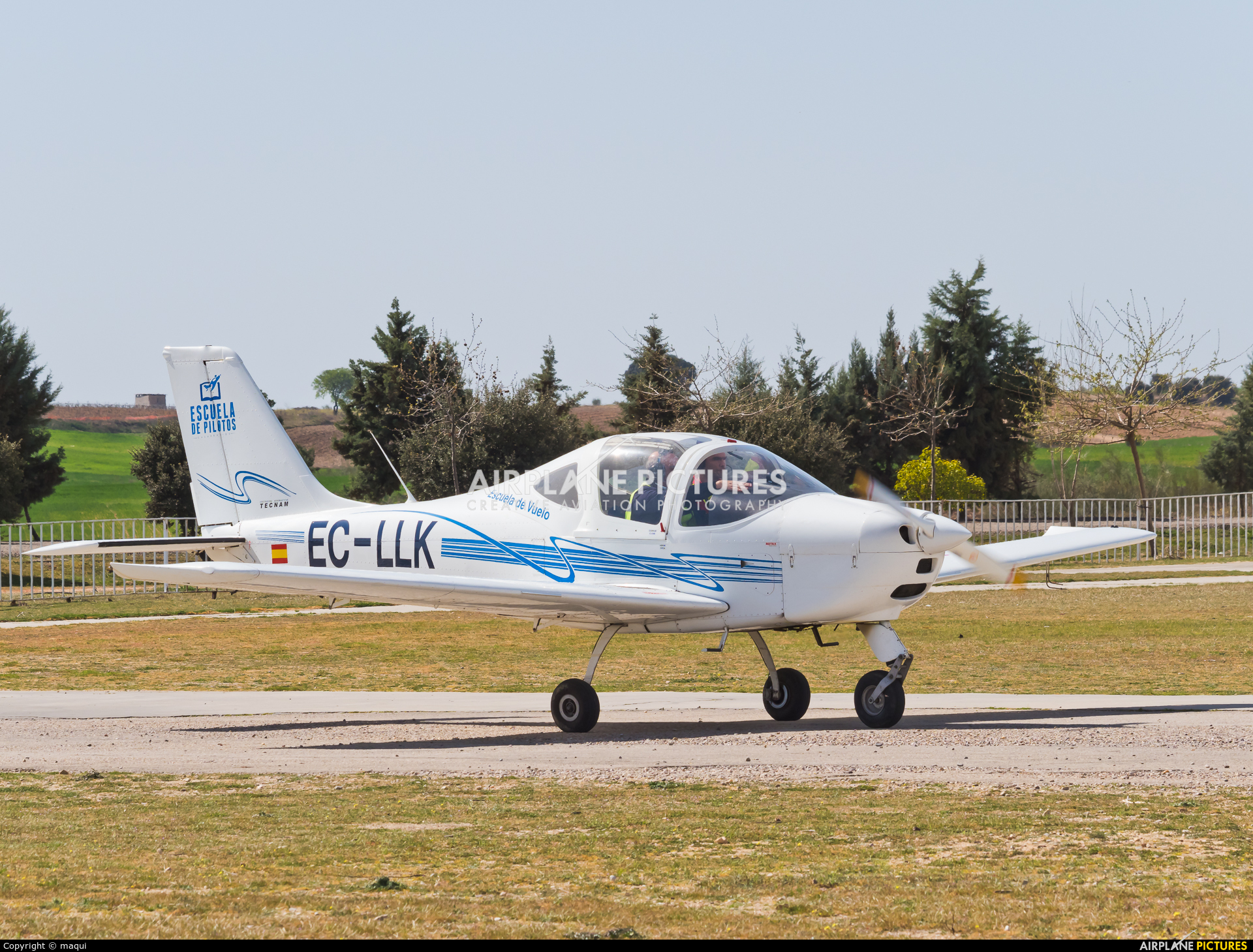 Escuela de Pilotos Casarrubios EC-LLK aircraft at Casarrubios del Monte