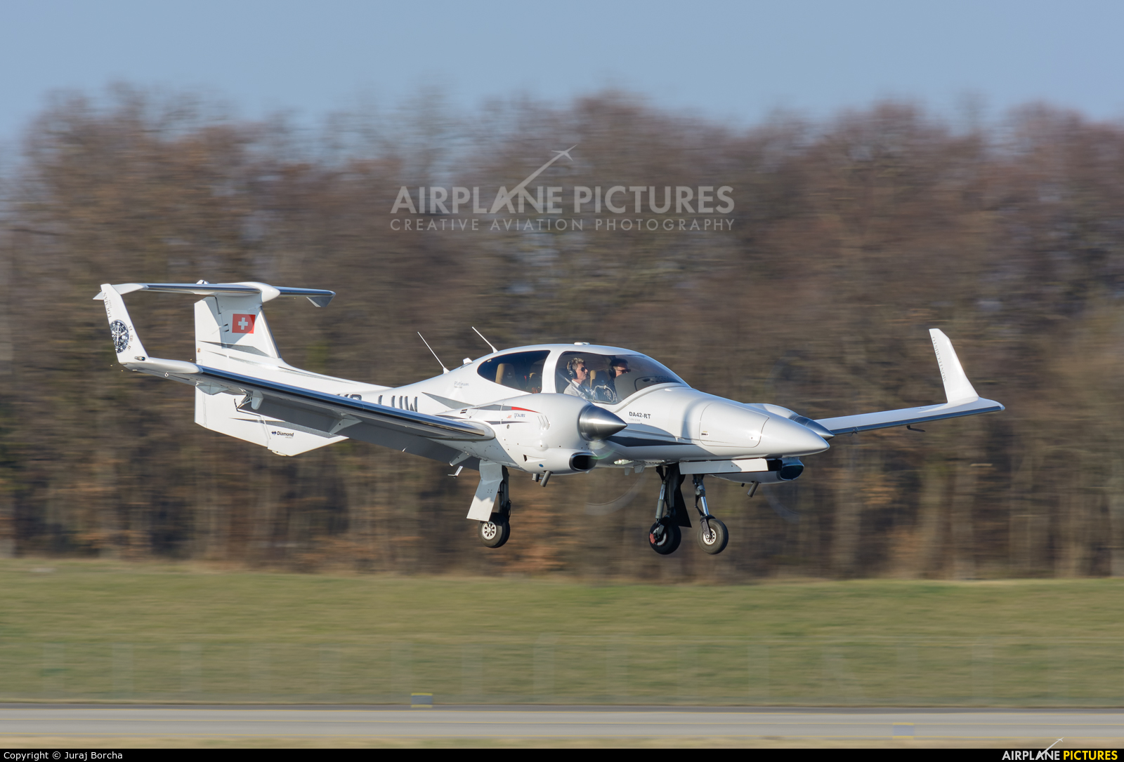 Private HB-LUW aircraft at Basel - Mulhouse- Euro