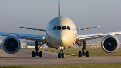 A6-BME - Etihad Airways Boeing 787-10 Dreamliner