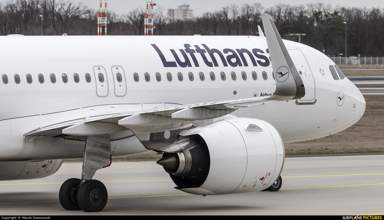 Lufthansa D-AINM aircraft at Frankfurt