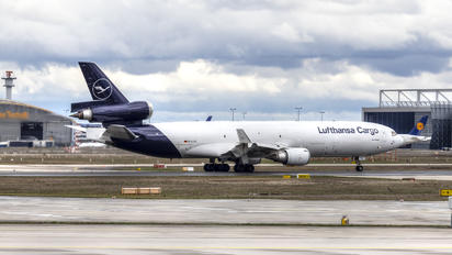 D-ALCB - Lufthansa Cargo McDonnell Douglas MD-11F