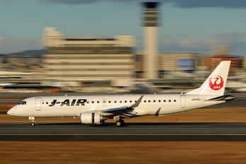 JA246J - J-Air Embraer ERJ-190 (190-100)