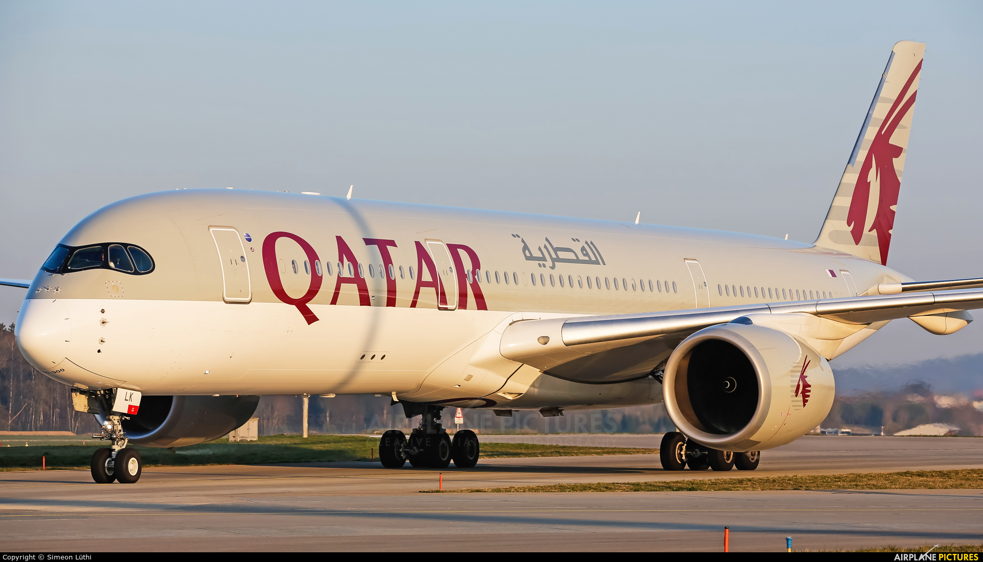 Qatar Airways A7-ALK aircraft at Zurich