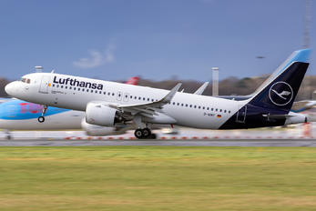 D-AINT - Lufthansa Airbus A320 NEO