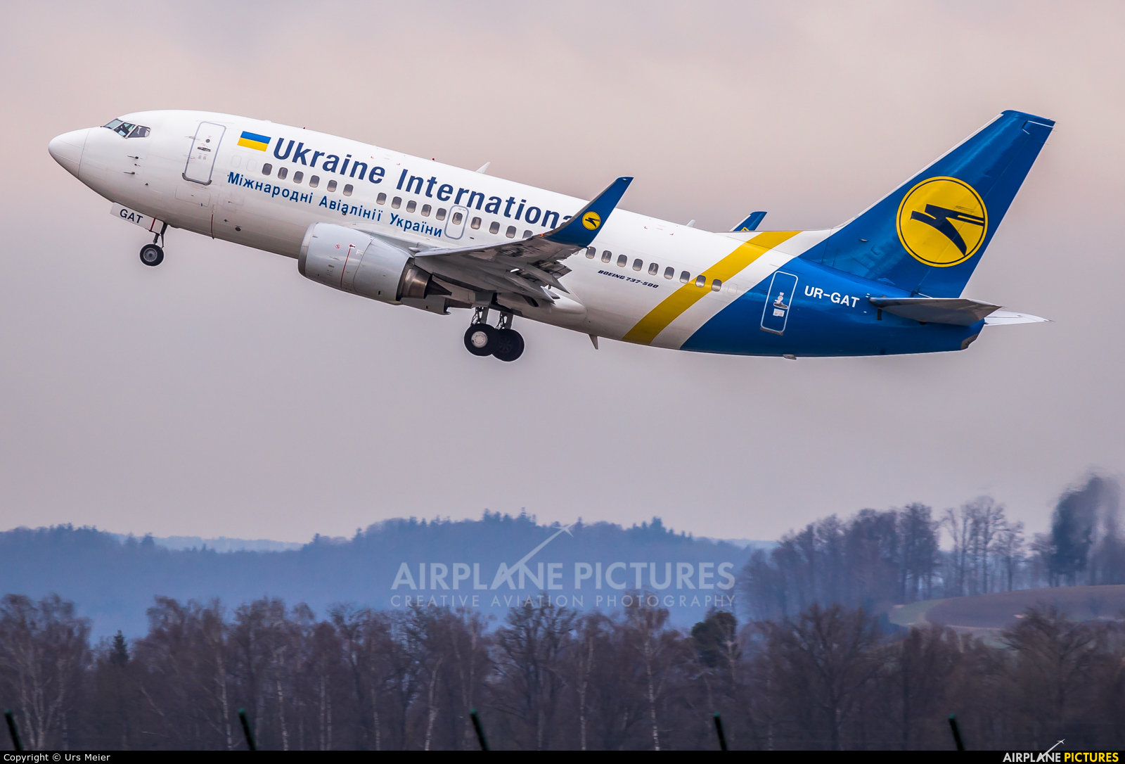 Ukraine International Airlines UR-GAT aircraft at Zurich