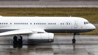 RA-64010 - Business Aero Tupolev 204-300