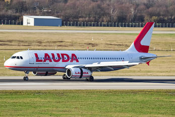 OE-LOJ - Lauda Air Airbus A320