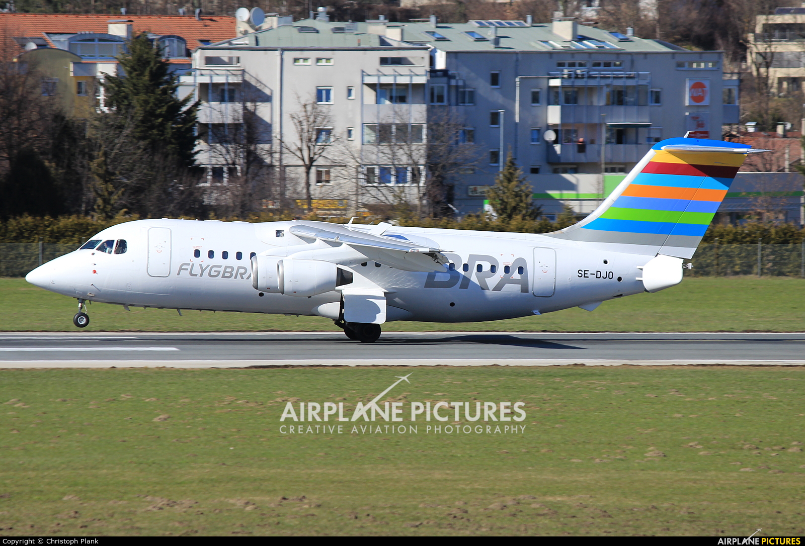 BRA (Sweden) SE-DJO aircraft at Innsbruck