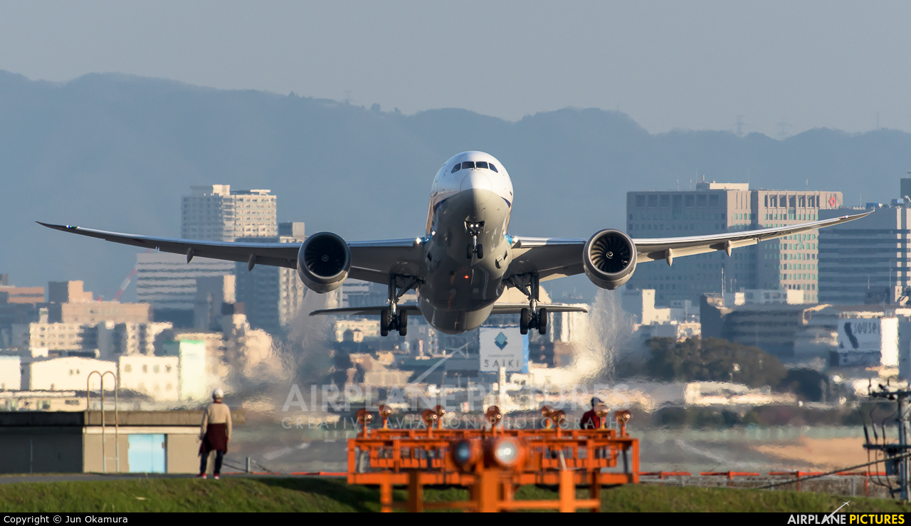- Airport Overview JA817A aircraft at Osaka - Itami Intl