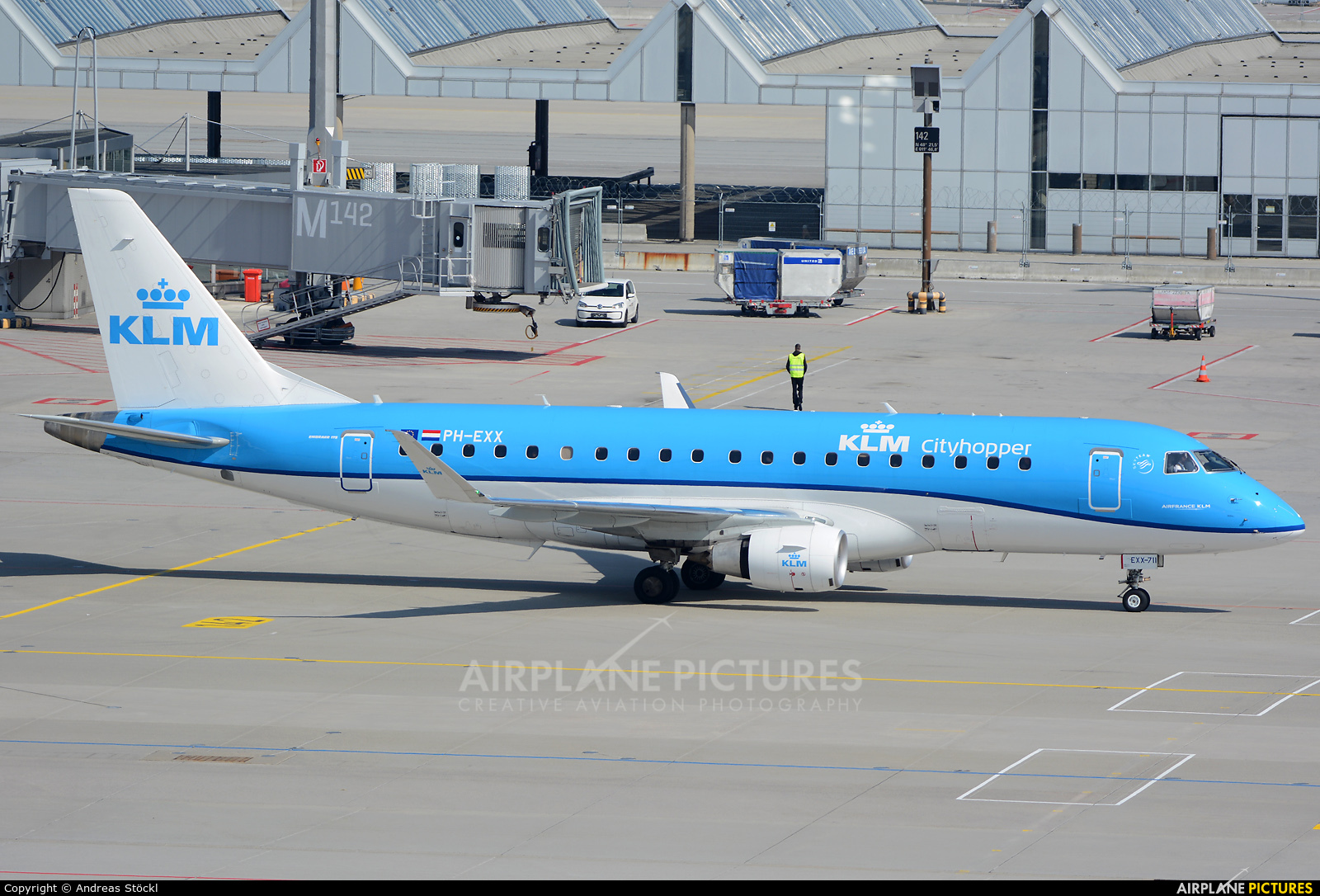 KLM Cityhopper PH-EXX aircraft at Munich