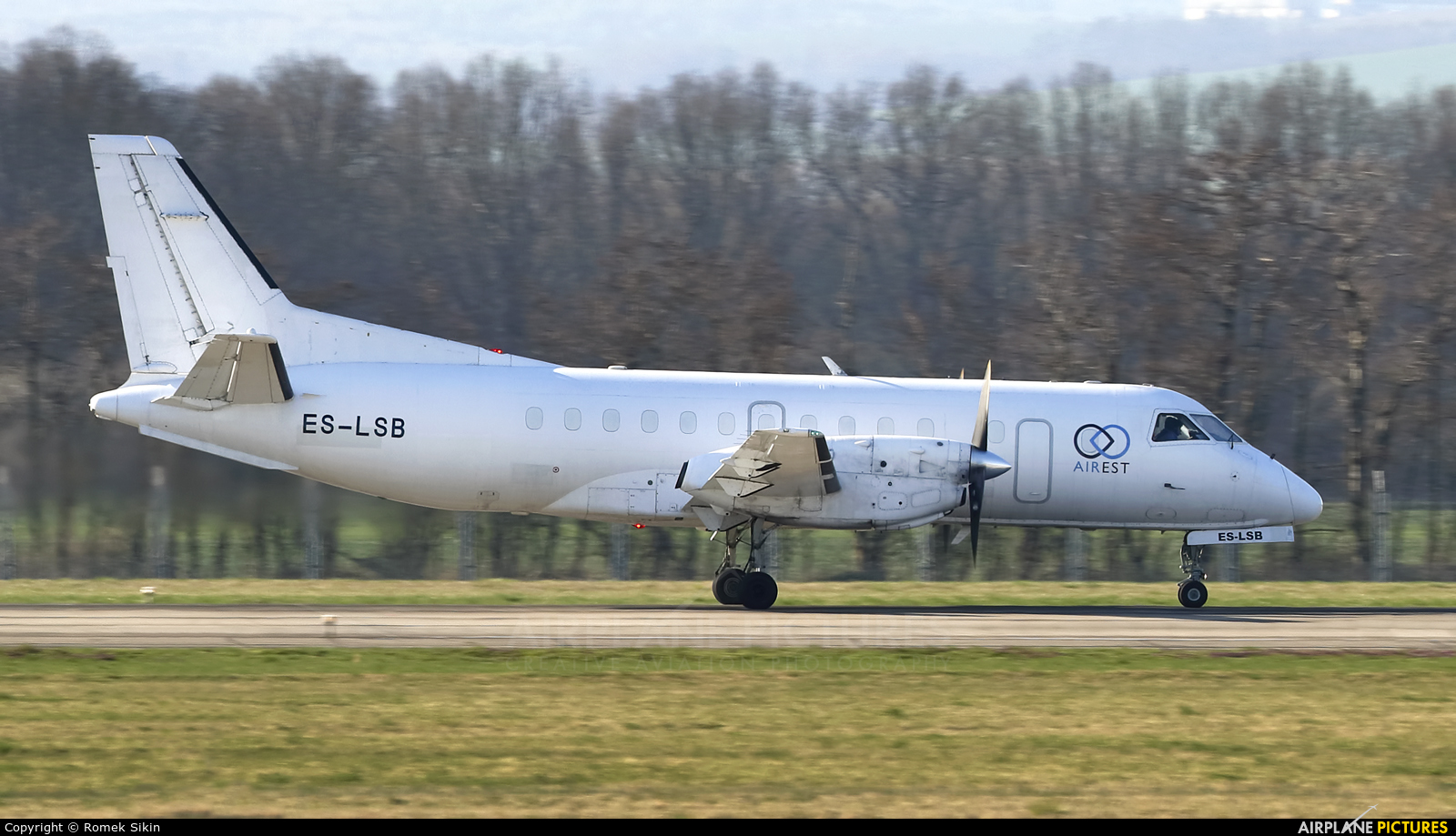 Airest ES-LSB aircraft at Ostrava Mošnov