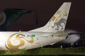 PR-SLU - Sideral Linhas Aéreas Boeing 737-400F