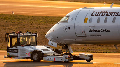 D-ACNL - Lufthansa Regional - CityLine Canadair CL-600 CRJ-900