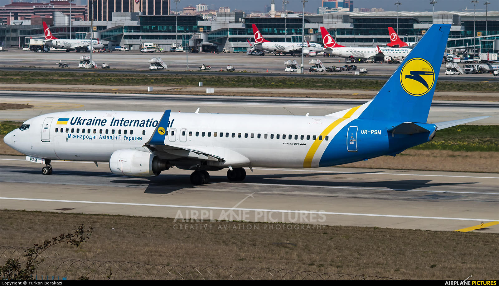 Ukraine International Airlines UR-PSM aircraft at Istanbul - Ataturk