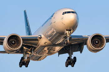 D-ALFF - Lufthansa Cargo Boeing 777F