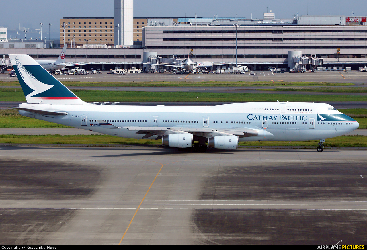 Cathay Pacific B-HUJ aircraft at Tokyo - Haneda Intl