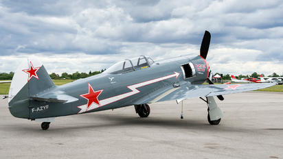 F-AZYF - Private Yakovlev Yak-3U