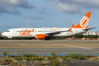 PR-GUJ - GOL Transportes Aéreos  Boeing 737-800