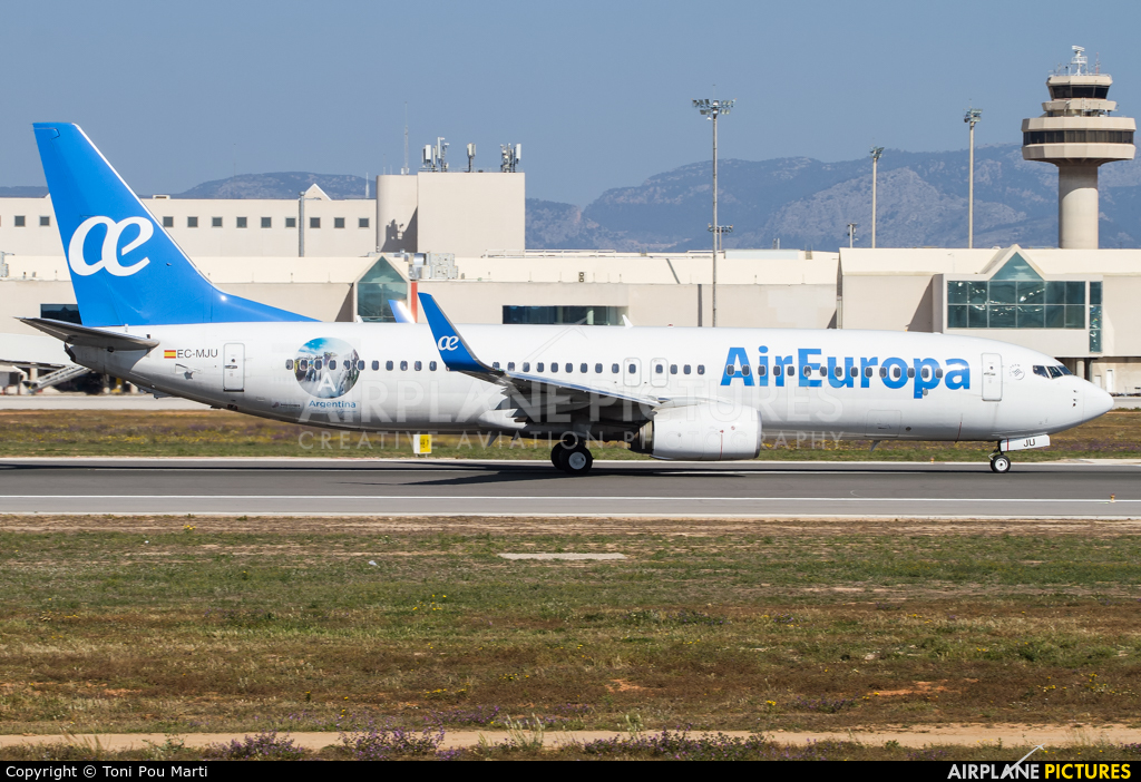 Air Europa EC-MJU aircraft at Palma de Mallorca