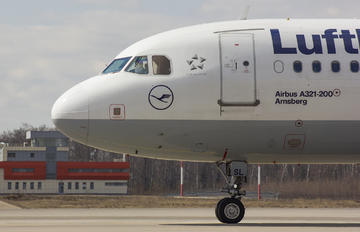 D-AISL - Lufthansa Airbus A321