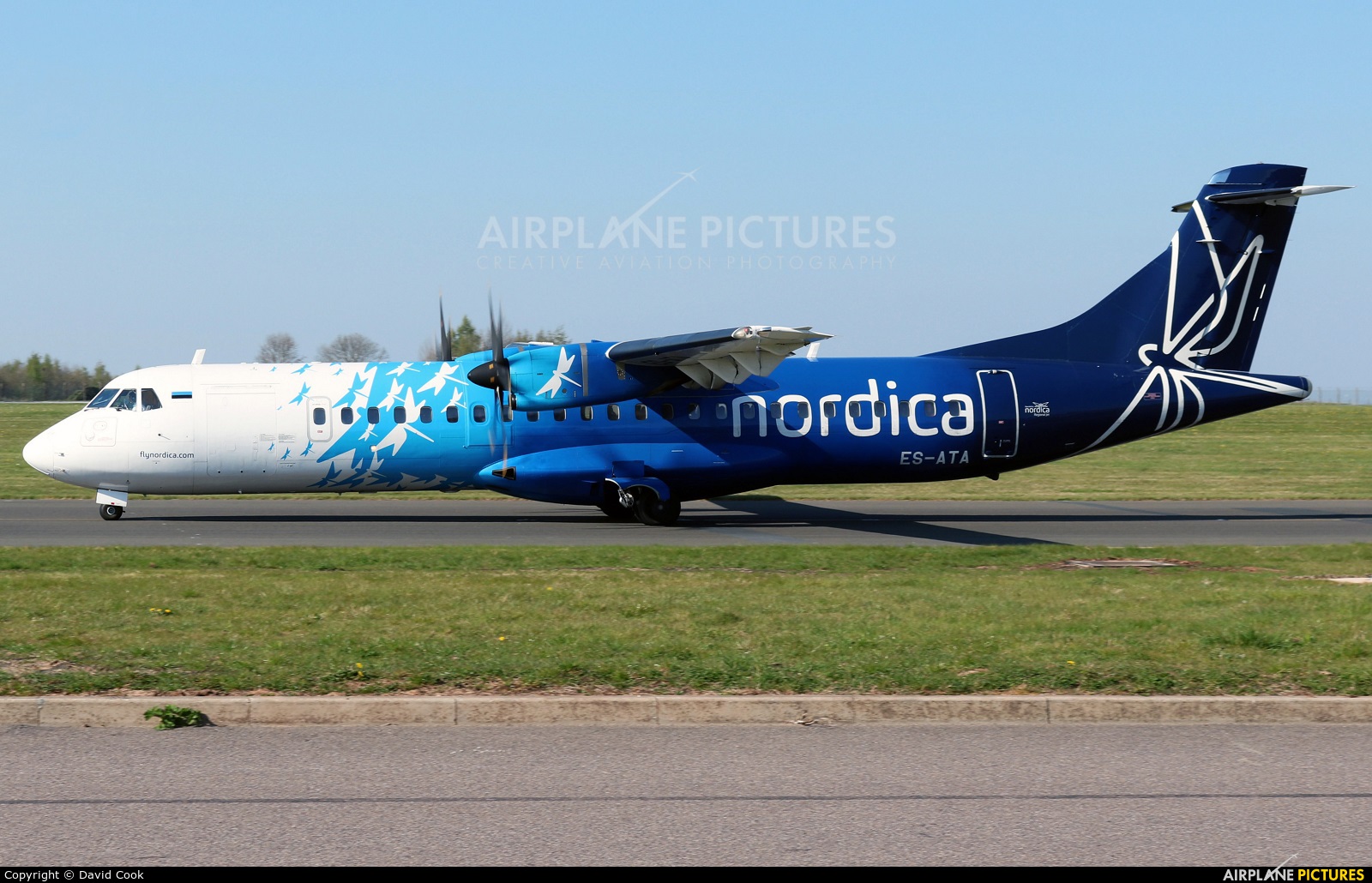 Nordica ES-ATA aircraft at East Midlands