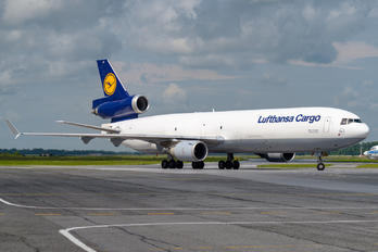 D-ALCE - Lufthansa Cargo McDonnell Douglas MD-11F