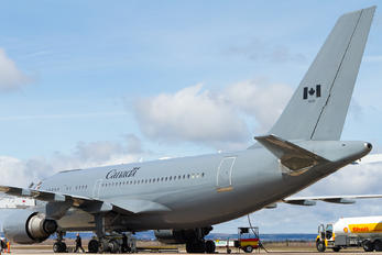 15002 - Canada - Air Force Airbus CC-150 Polaris