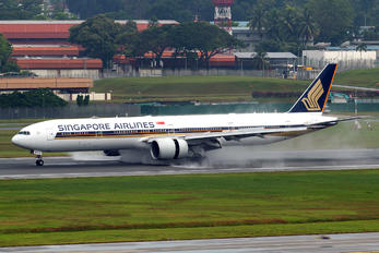 9V-SWY - Singapore Airlines Boeing 777-300ER