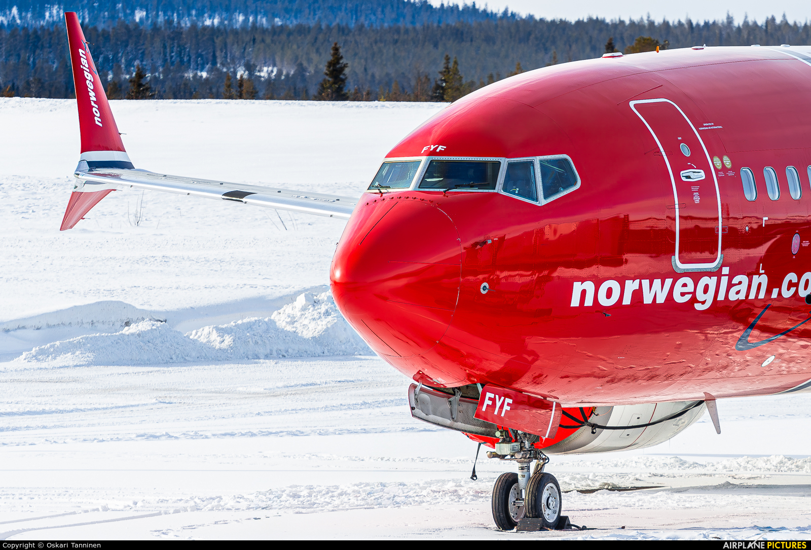 Norwegian Air International EI-FYF aircraft at Kittilä
