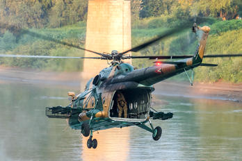 704 - Hungary - Air Force Mil Mi-17