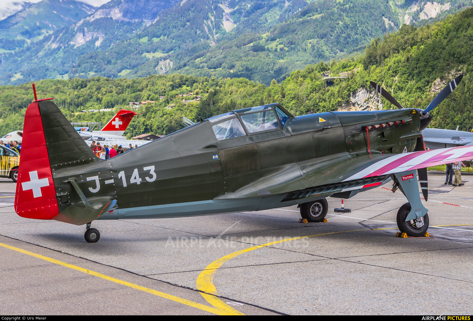 Private HB-RCF aircraft at Meiringen