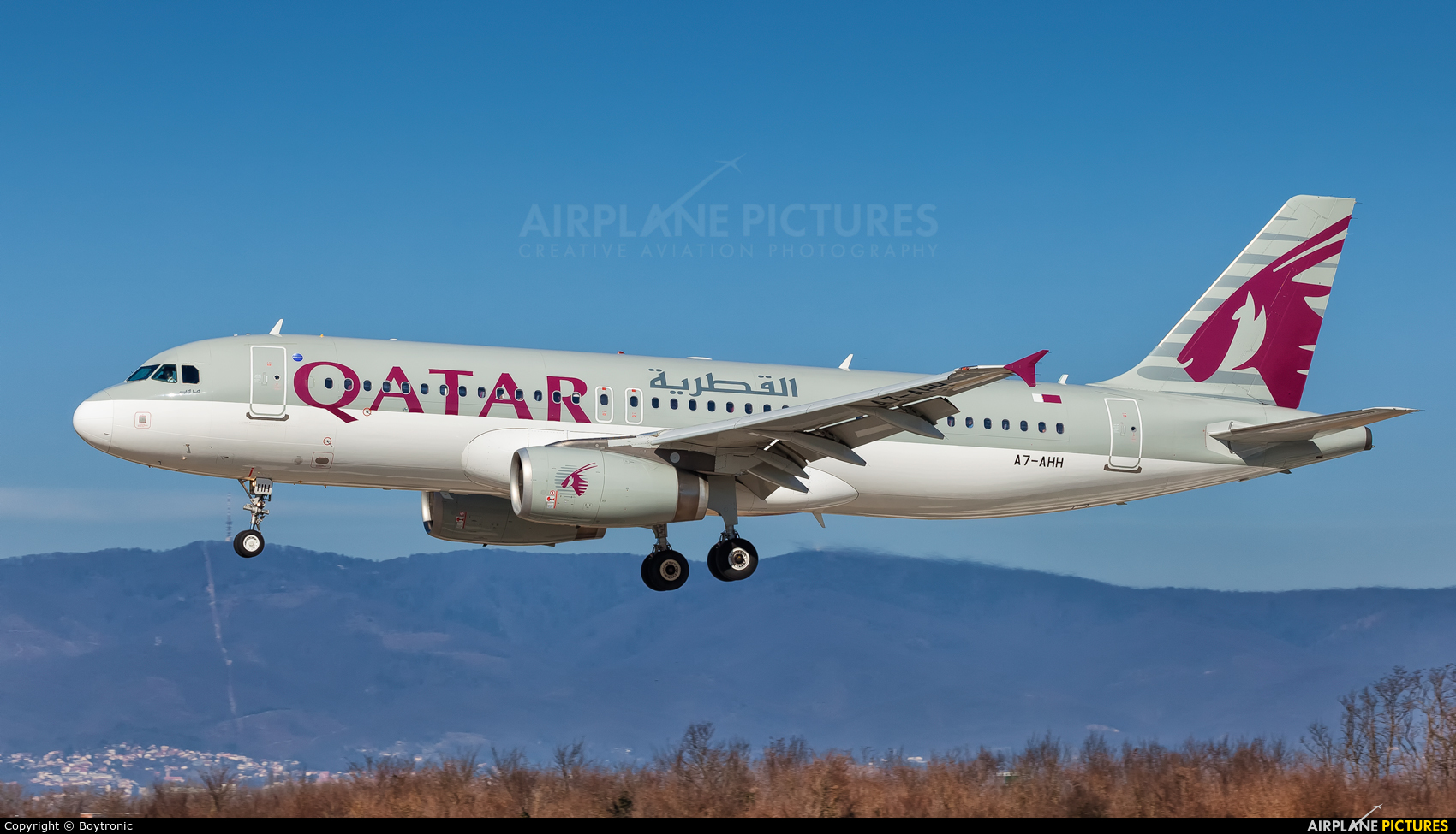 Qatar Airways A7-AHH aircraft at Zagreb