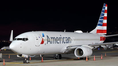 N994NN - American Airlines Boeing 737-800